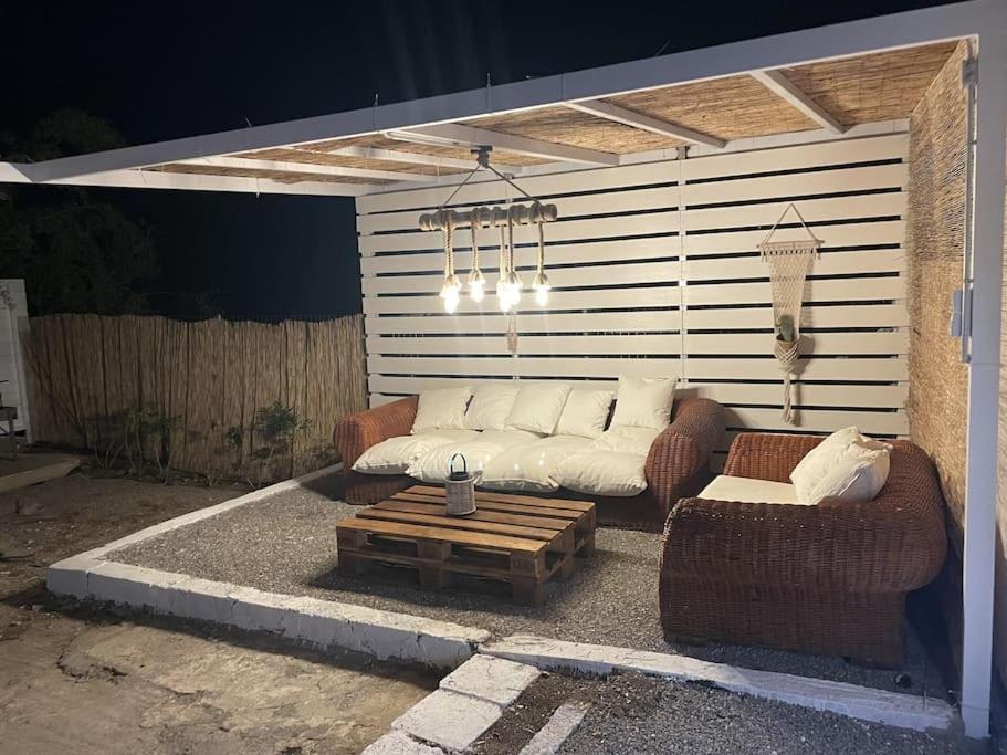 Villa Helio Kineta Bagian luar foto