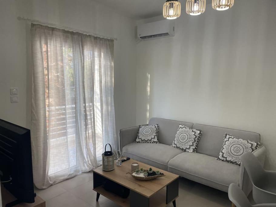 Villa Helio Kineta Bagian luar foto