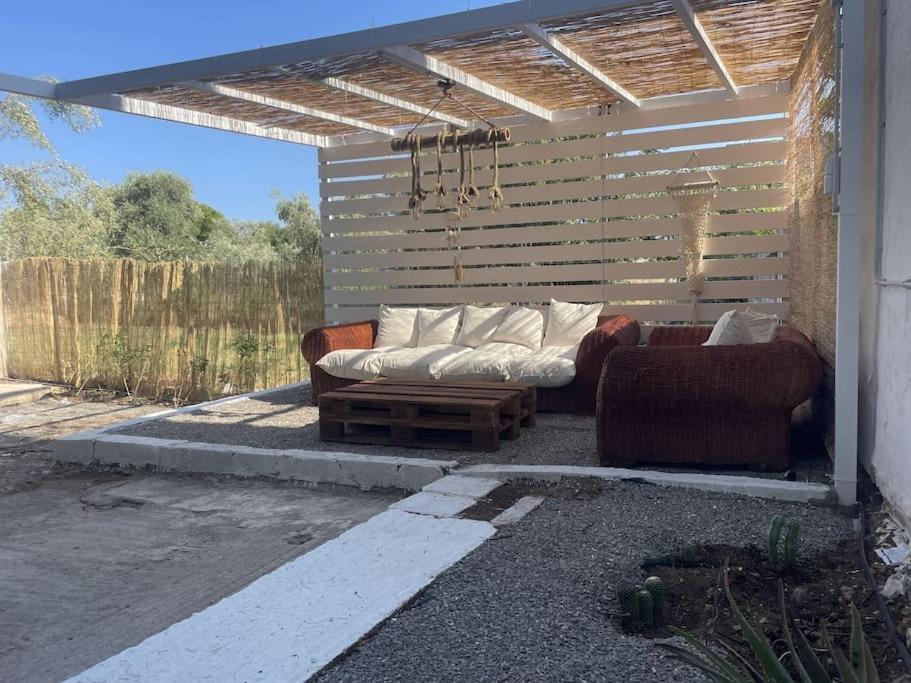 Villa Helio Kineta Bagian luar foto